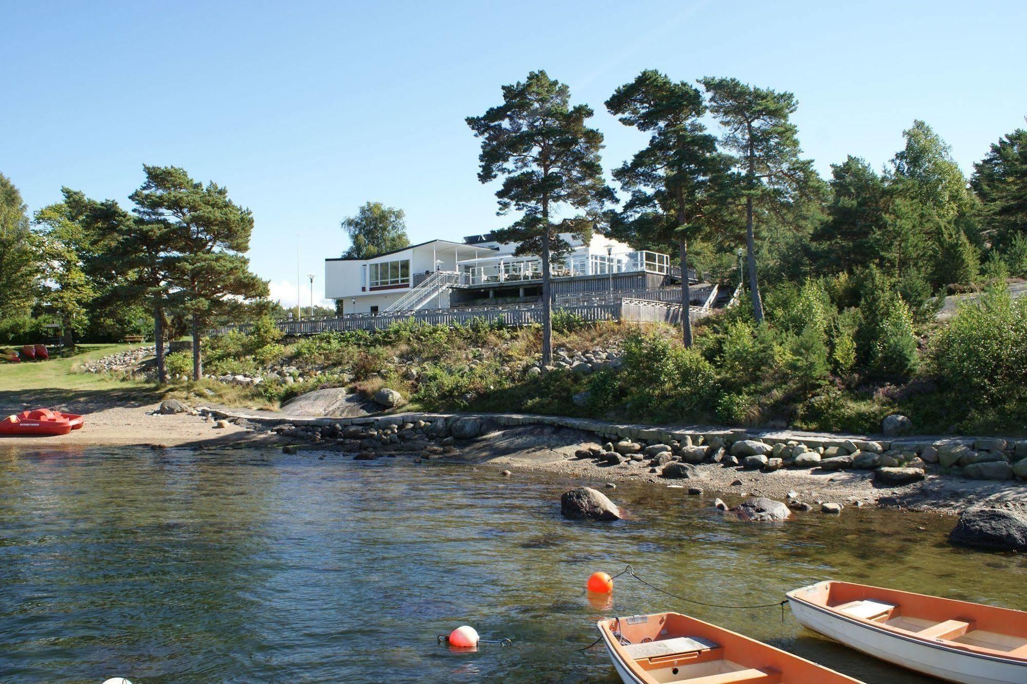 Haellestrand Nr 6 Seaview Stromstad Exterior photo